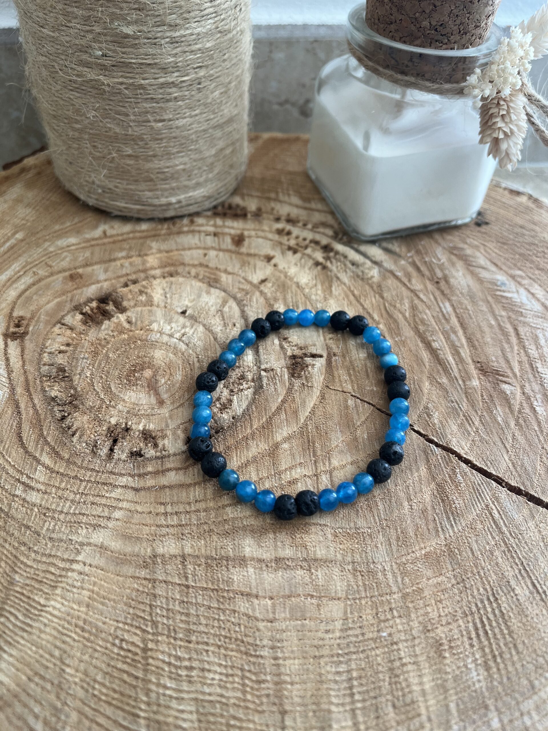 bracelet en pierre naturelle en apatite et pierre de lave pour la motivation et reconstruction