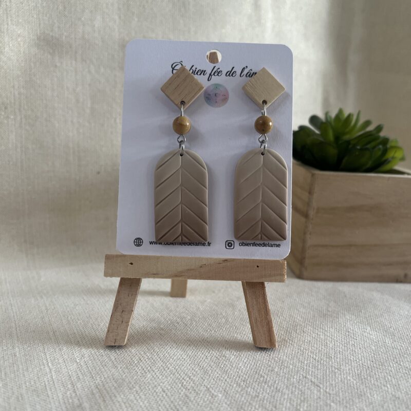 boucles d'oreilles dégradé de marron en argile polymère avec pierre naturelle de jaspe paysage et breloque argenté et bois