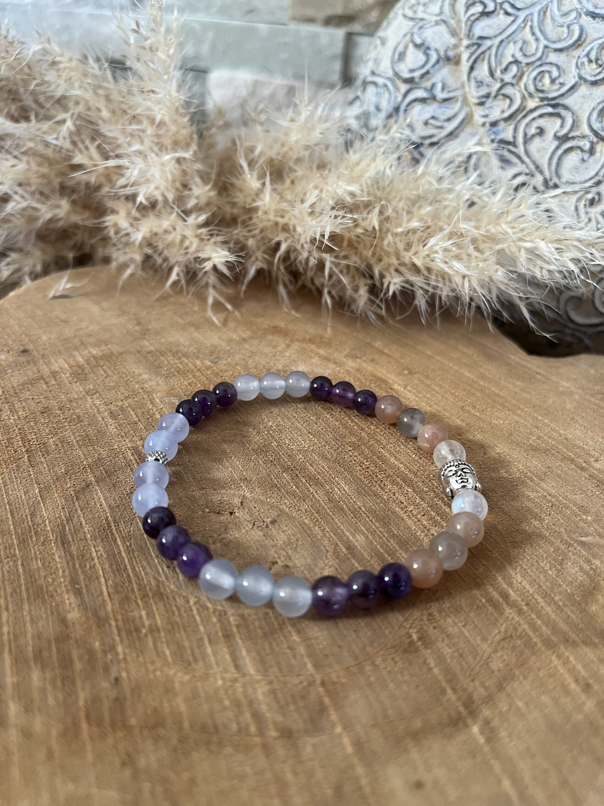 bracelet en pierre naturelle calcédoine pierre de lune améthyste