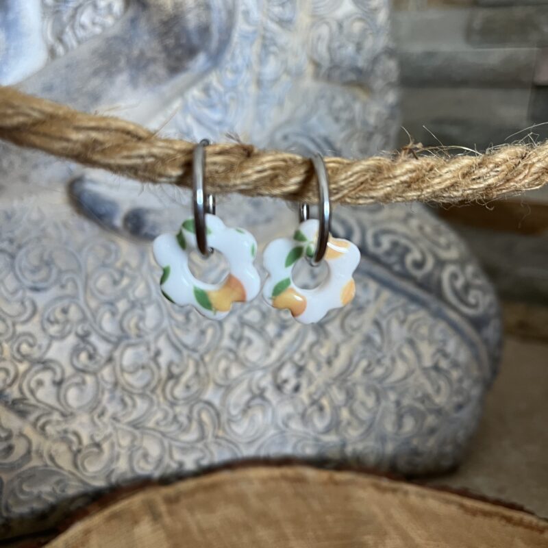 boucles d'oreilles pampilles fleur orange