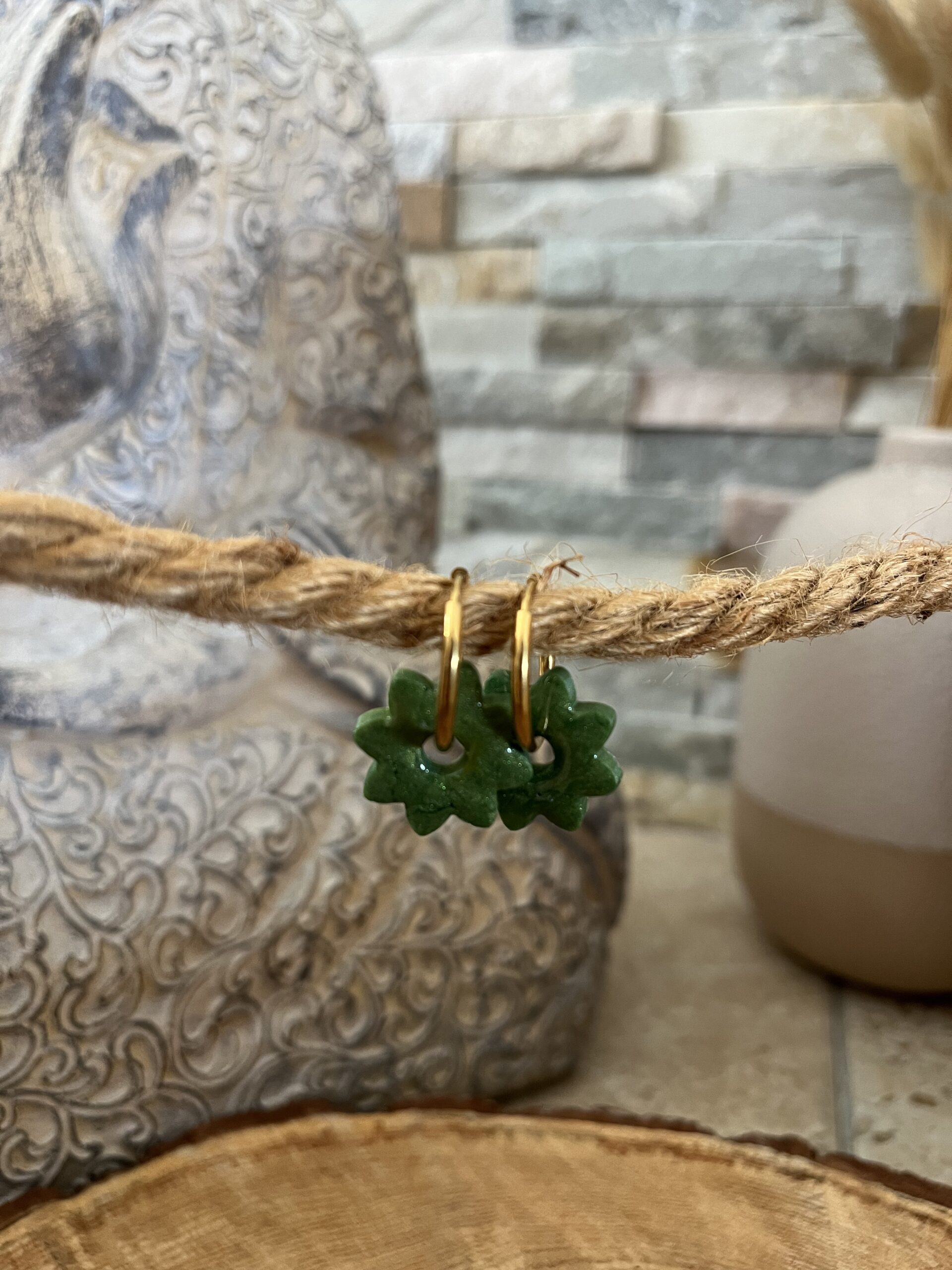 boucles d'oreilles fleur pampilles verte